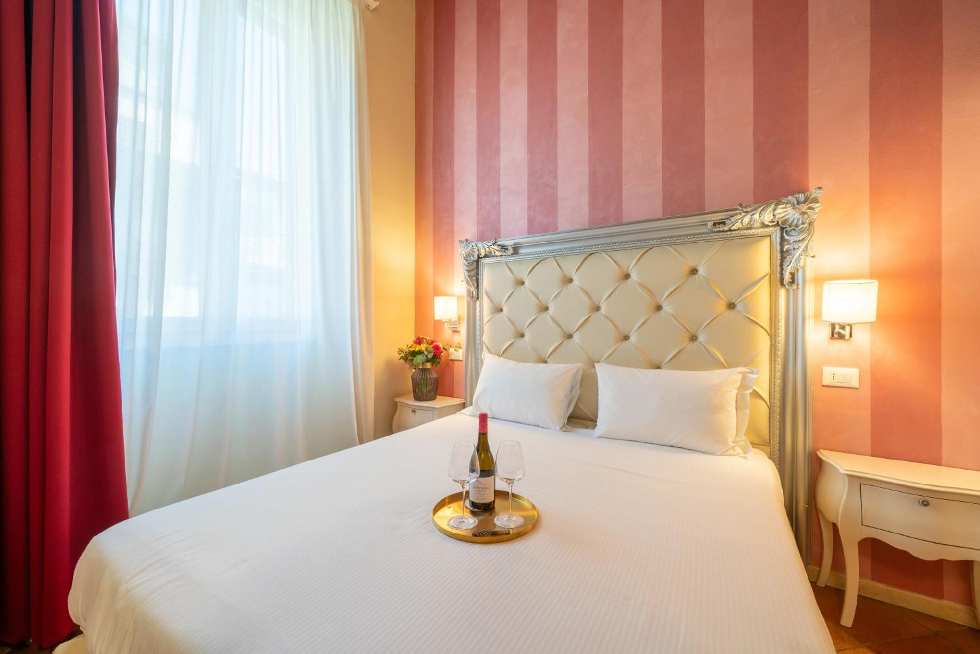 Residenza Conte Di Cavour&rooftop Affittacamere 2*