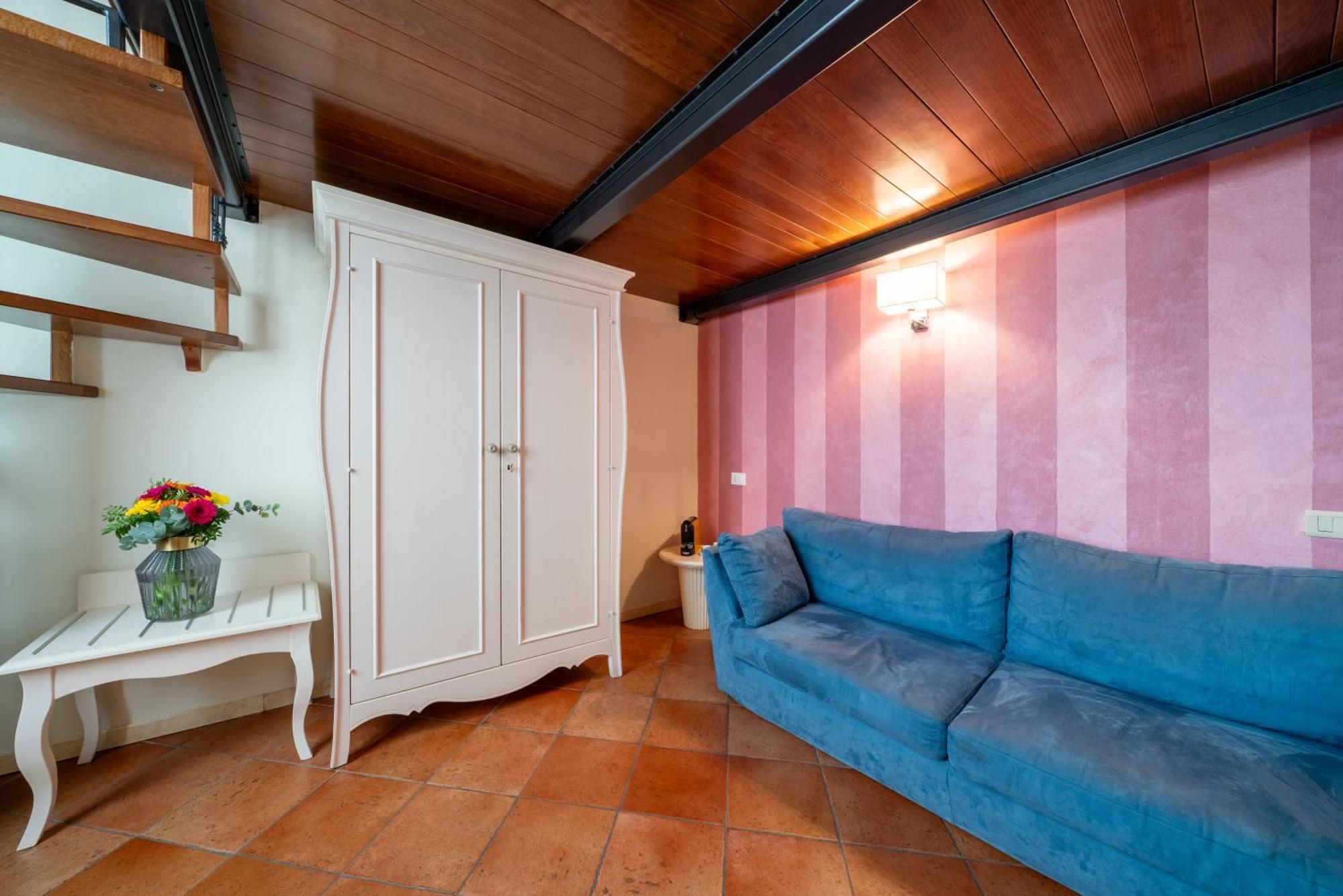 Guest house Residenza Conte Di Cavour & Rooftop 2*